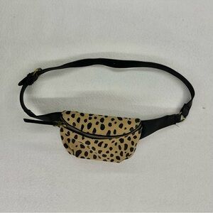 Universal Thread Cheetah Print Fanny Pack Beige